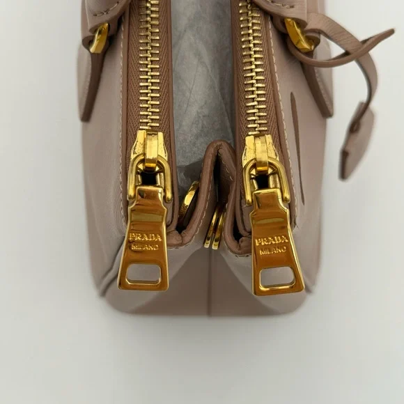 Prada Saffiano Leather Medium Galleria Crossbody - Picture 11 of 16